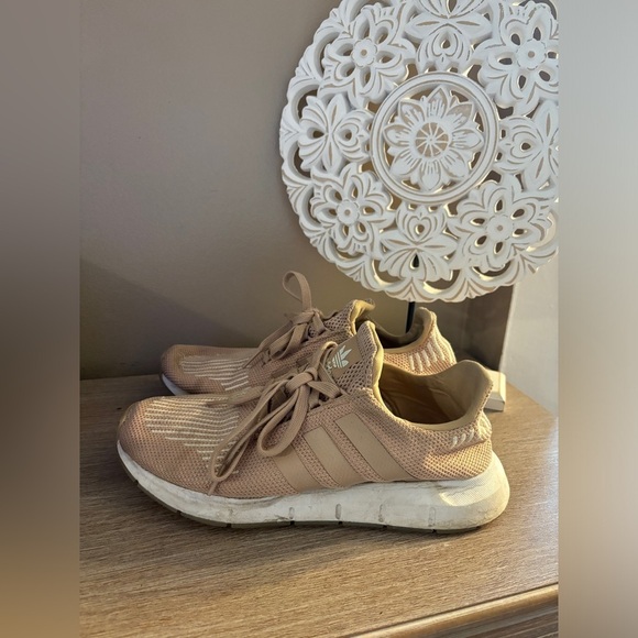 Adidas Swift Run Sneakers - Picture 6 of 10